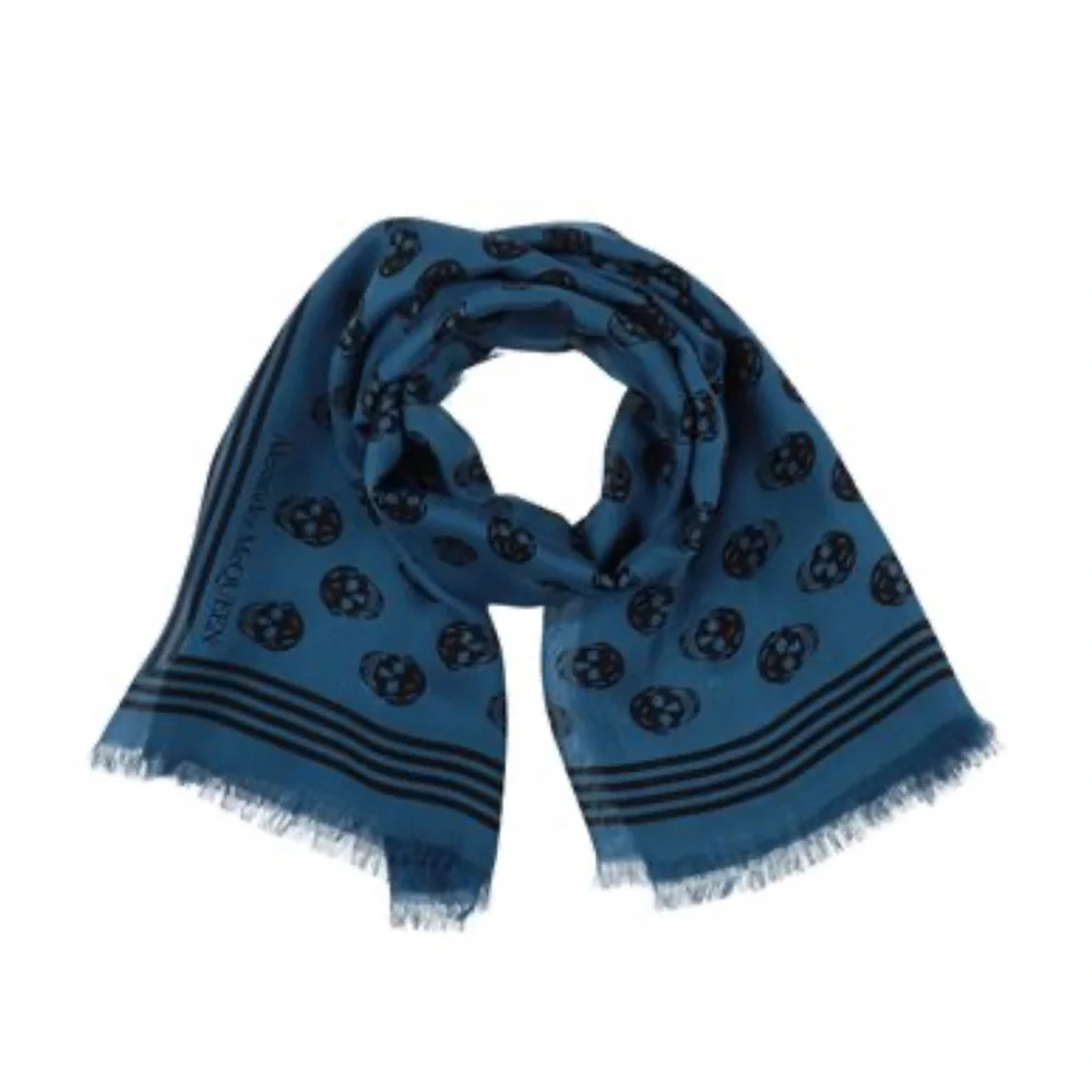 Alexander McQueen cashmere scarf